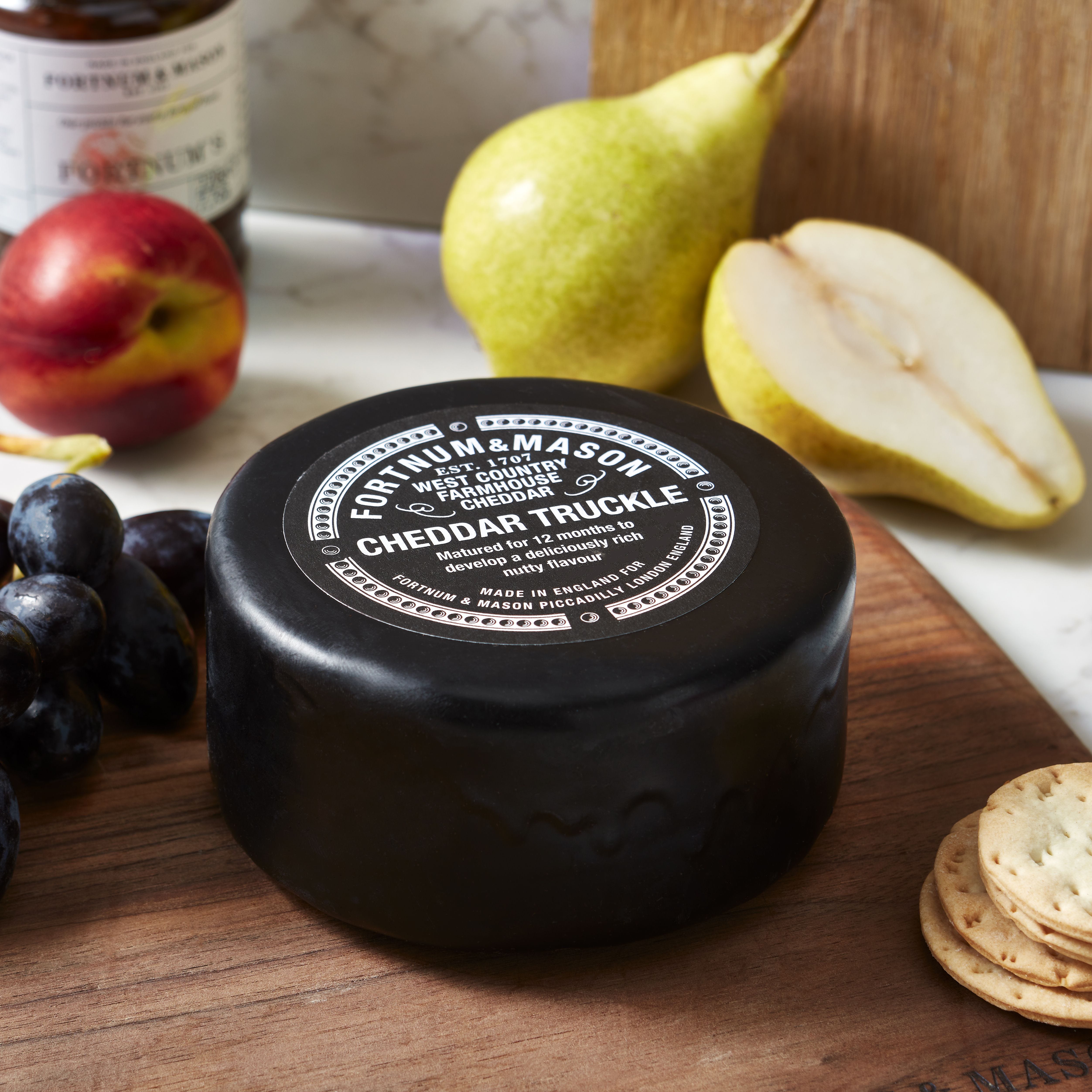 Fortnum & Mason waxed cheddar truckle 400g (British brand)