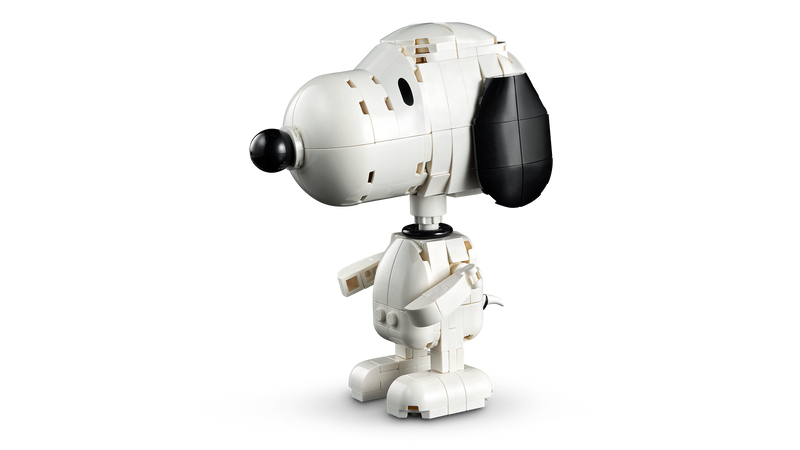 LEGO building set Snoopy's Doghouse 964 pieces, imported from the UK