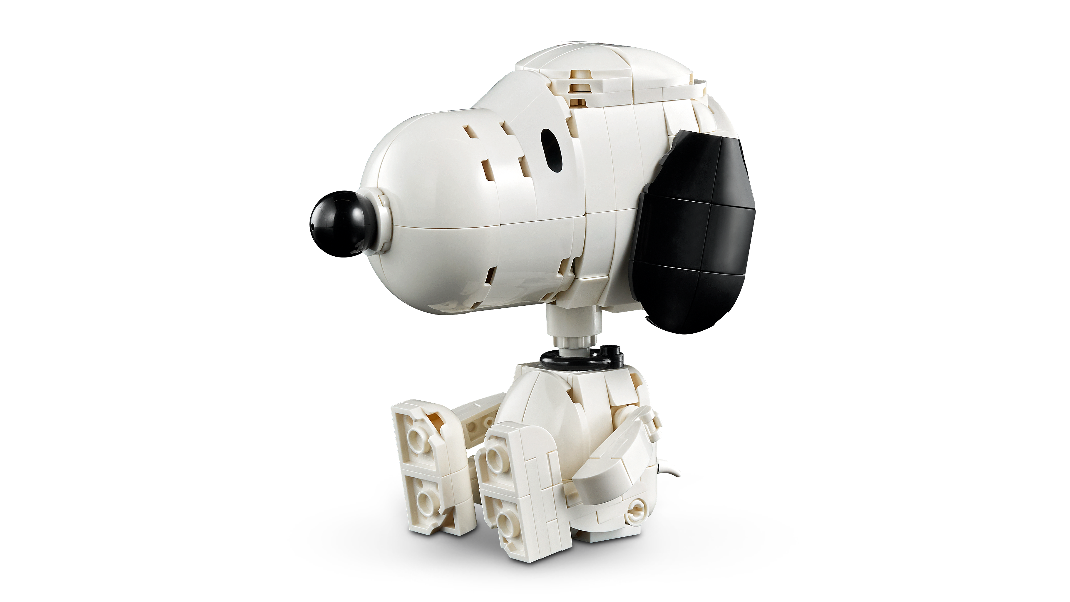 LEGO building set Snoopy's Doghouse 964 pieces, imported from the UK