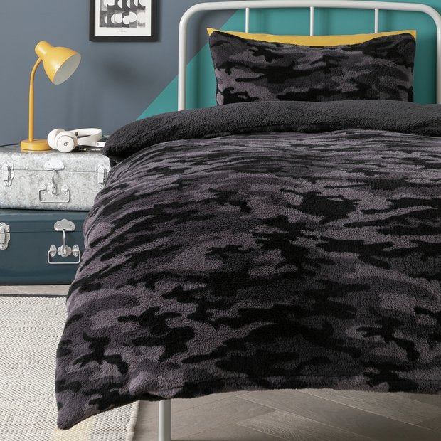 Argos Home grey camo fleece bedding set single, imported from the UK