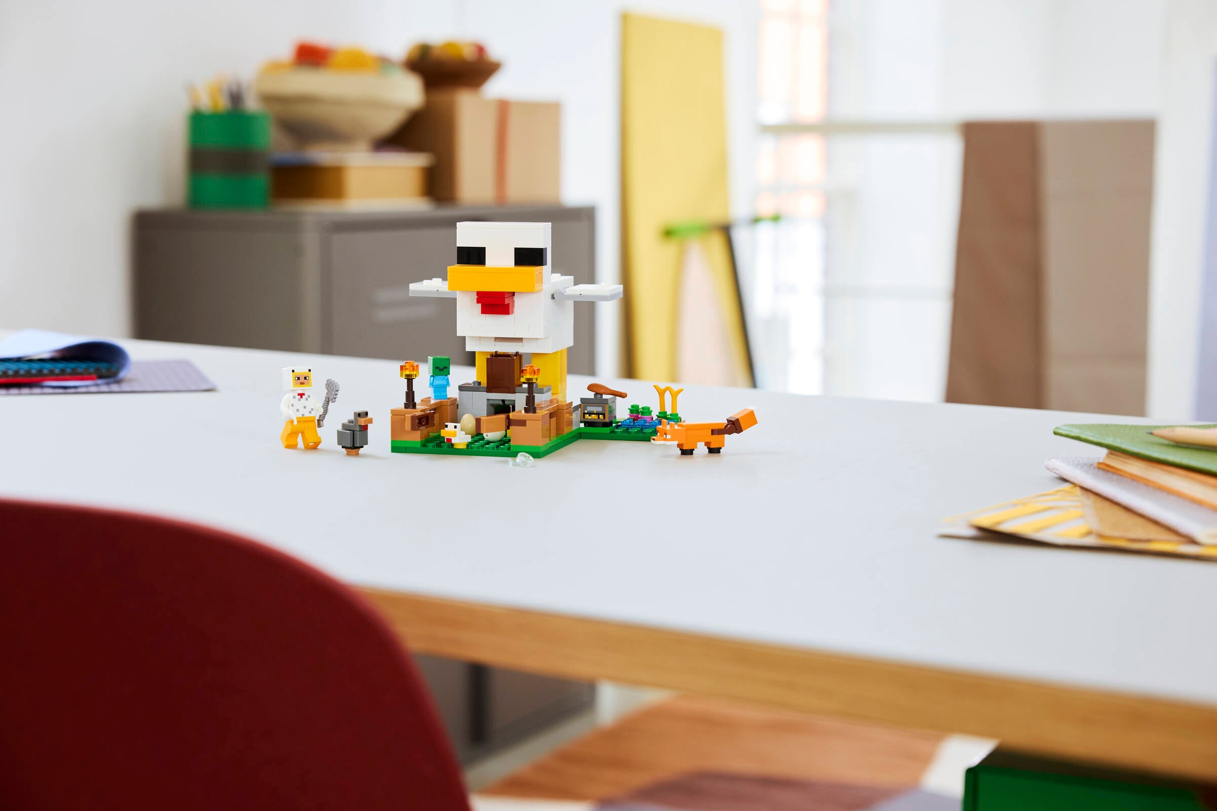 LEGO Minecraft Chicken Farm building set 233 pieces - British product