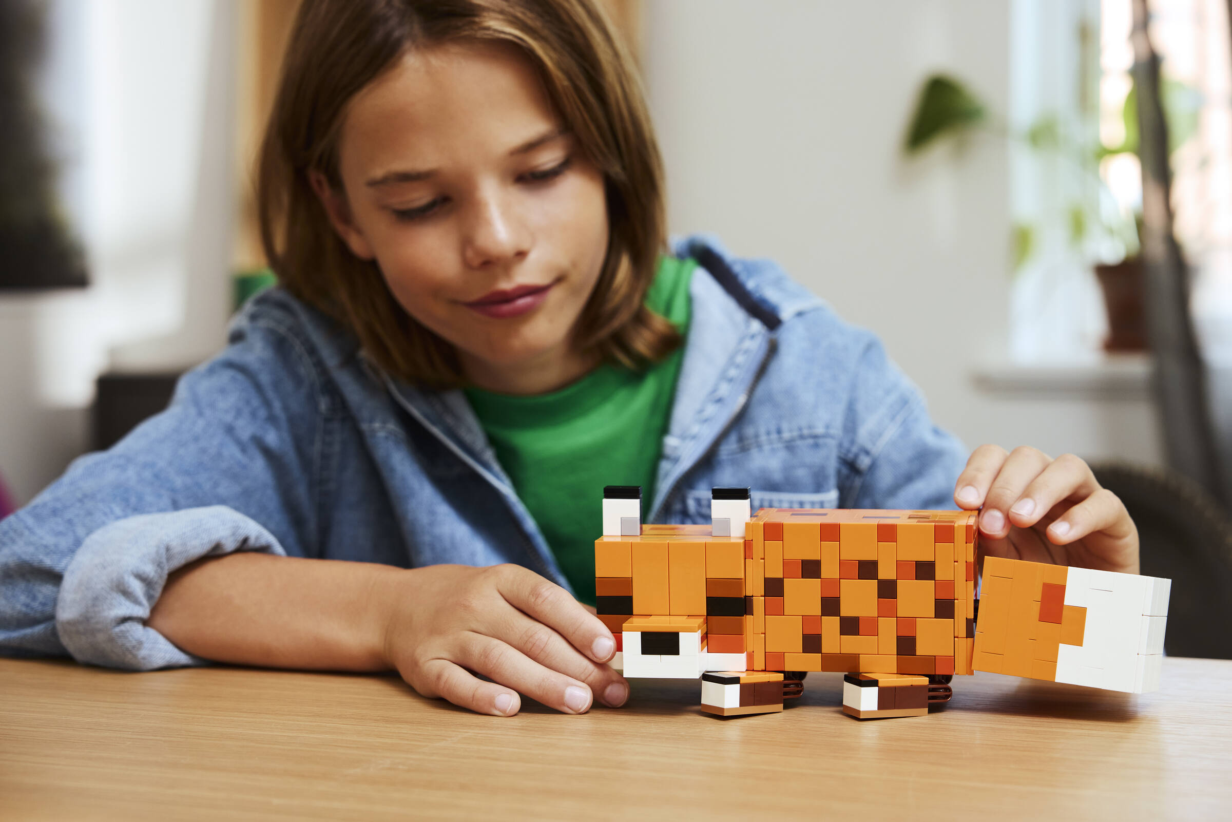 LEGO Minecraft fox building set, 497 pieces, imported from the UK