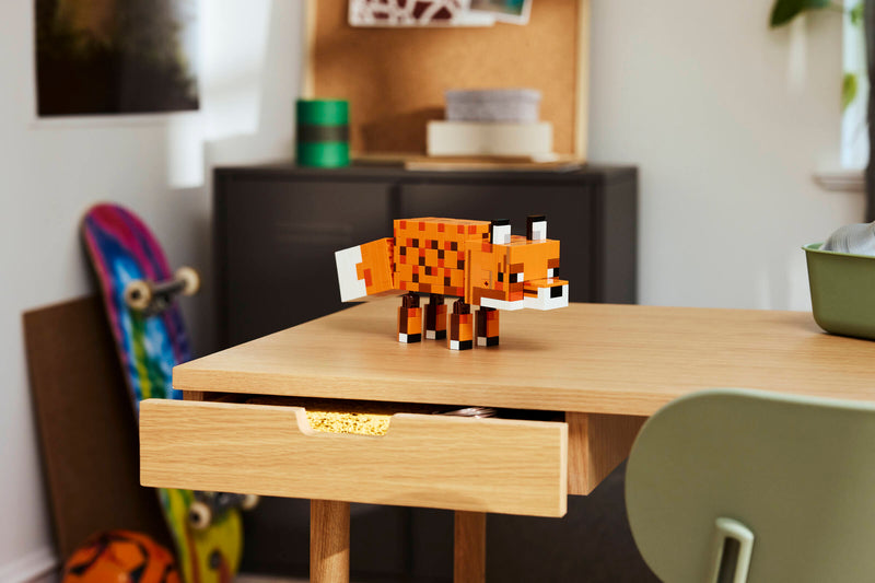 LEGO Minecraft fox building set, 497 pieces, imported from the UK