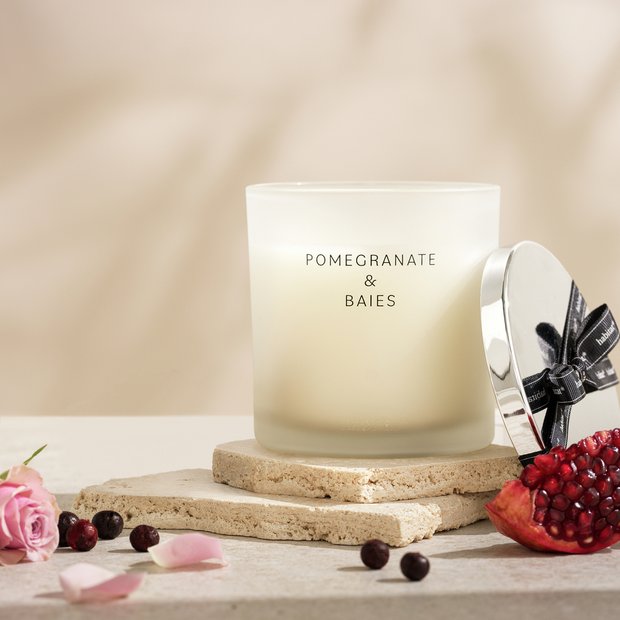 Habitat candle pomegranate and baies 10cm, UK version