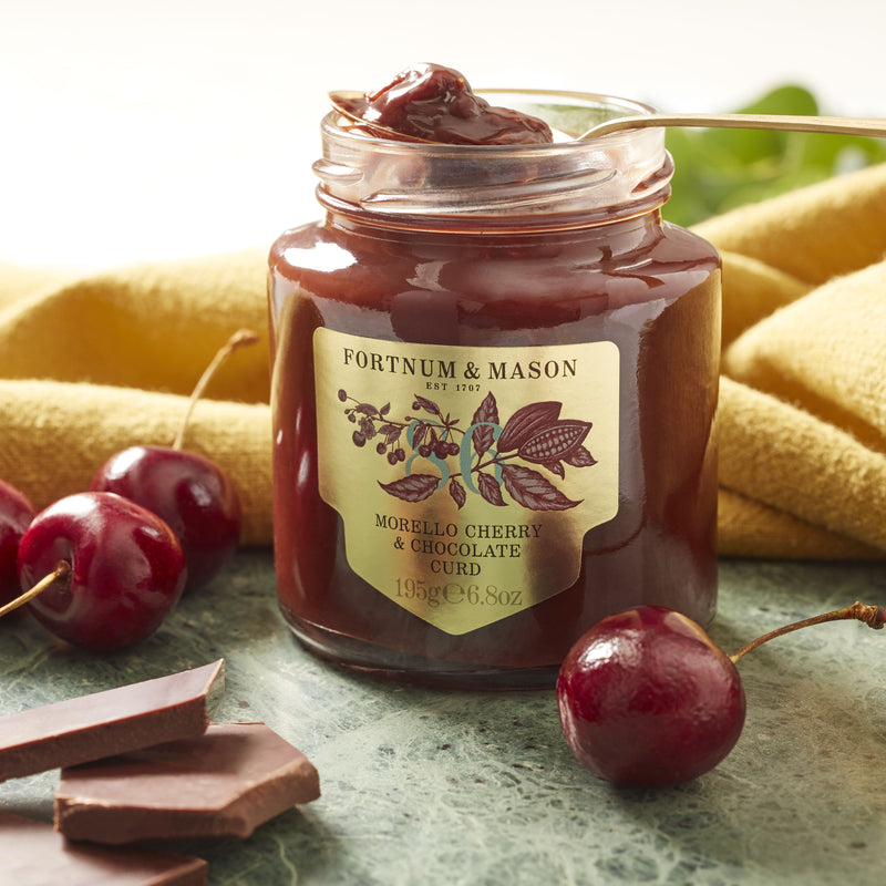 Morello cherry and chocolate curd 195g - British product