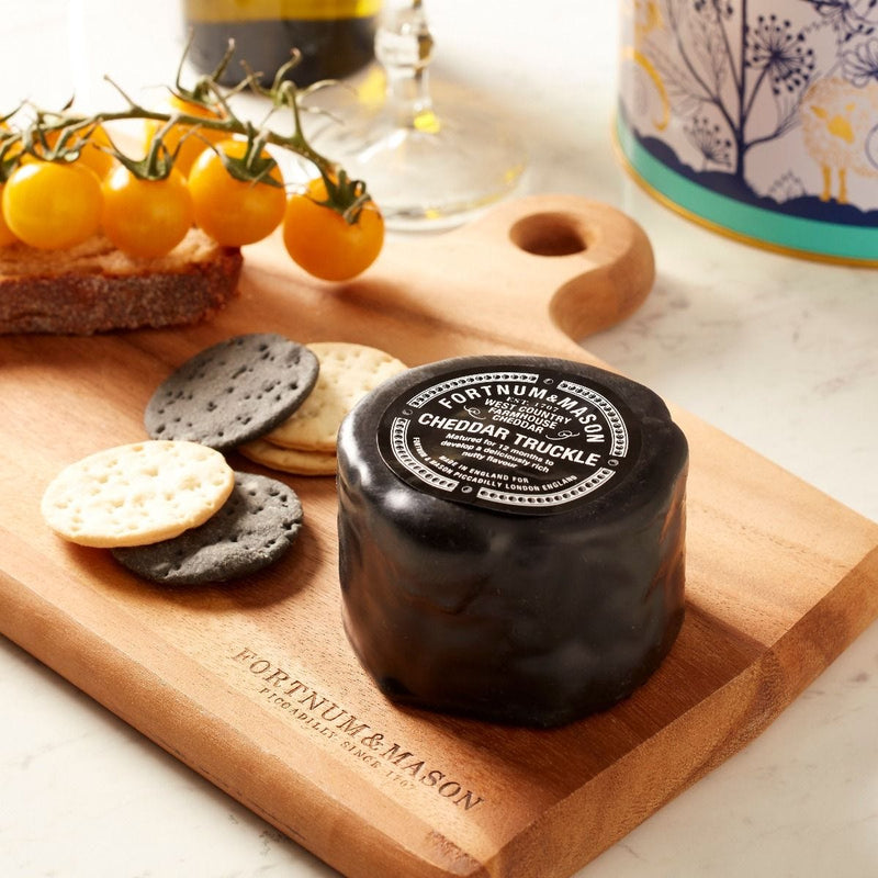 Fortnum's waxed cheddar truckle 200g - British product