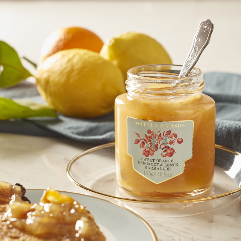 Sweet orange bergamot and lemon marmalade 195g (British brand)