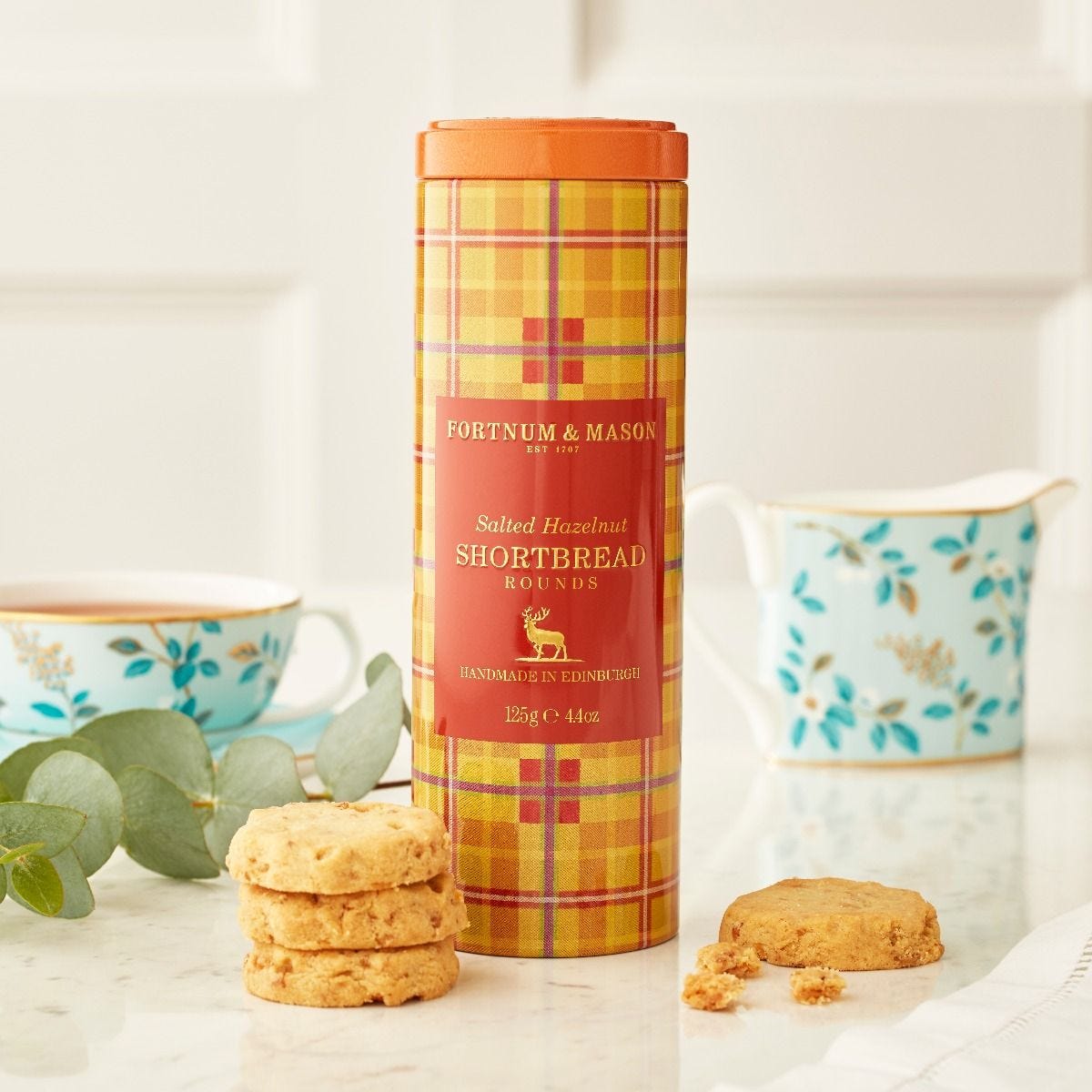 Fortnum's salted hazelnut shortbread rounds 125g, UK version