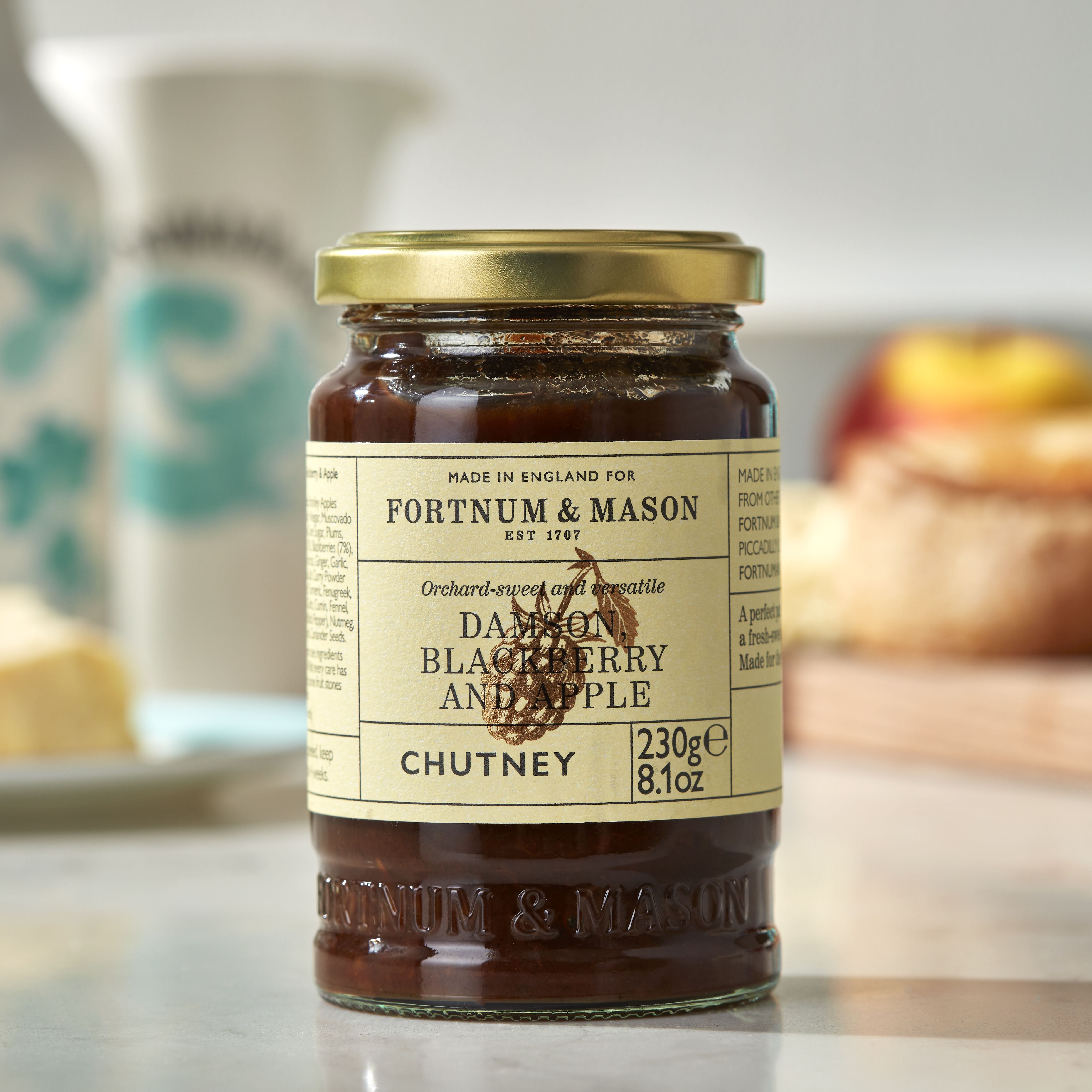 Damson blackberry apple chutney 230g jar (British brand)