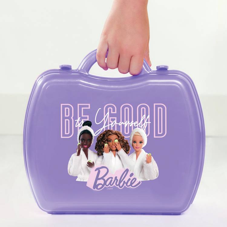 Barbie Deluxe Wellness and Beauty Playset toy, UK version