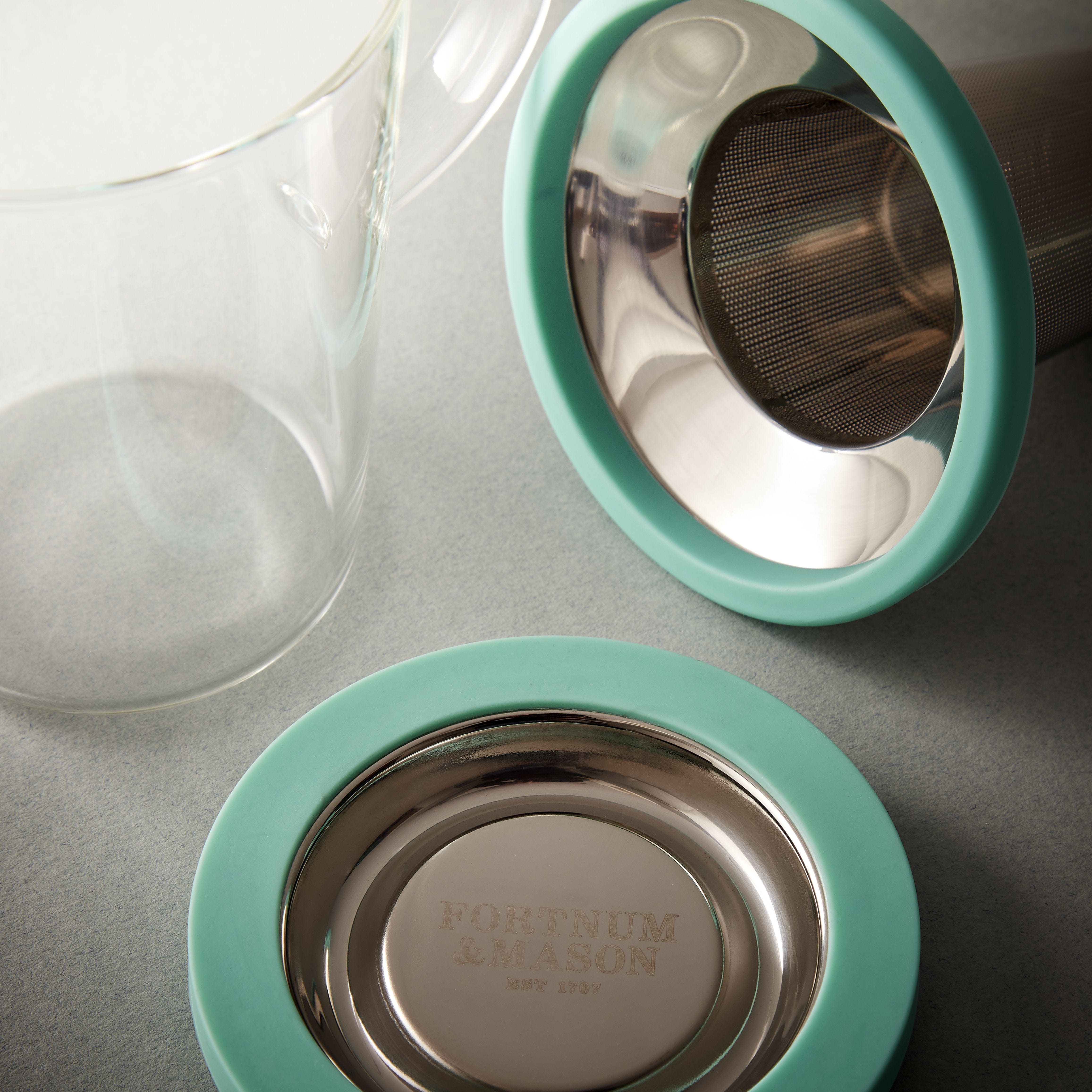 Fortnum's glass infuser travel mug (British brand)