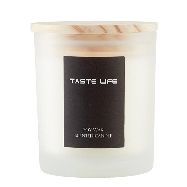 Livingandhome soy wax scented candle Juicy Refresh Lychee - British product