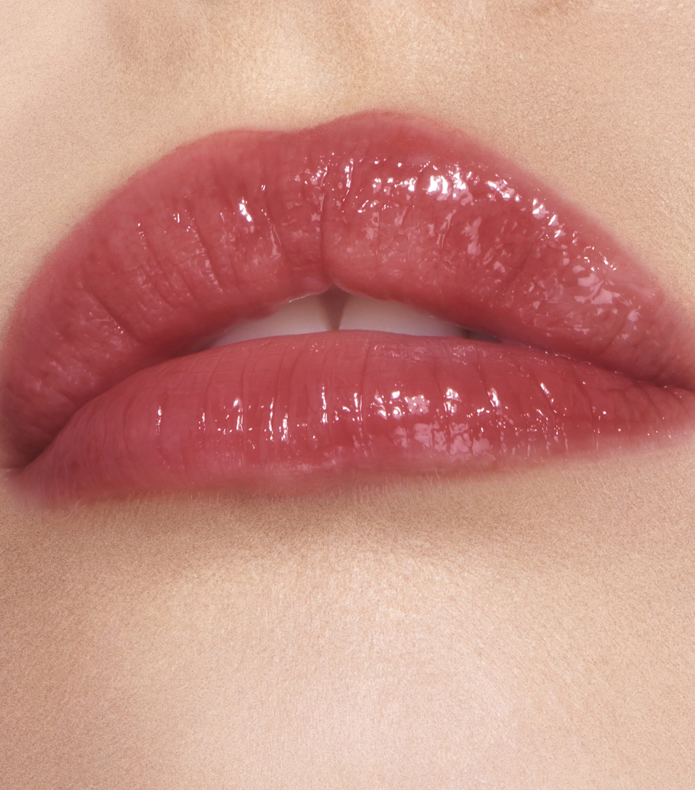 Charlotte Tilbury Collagen Lip Bath lip balm - British product
