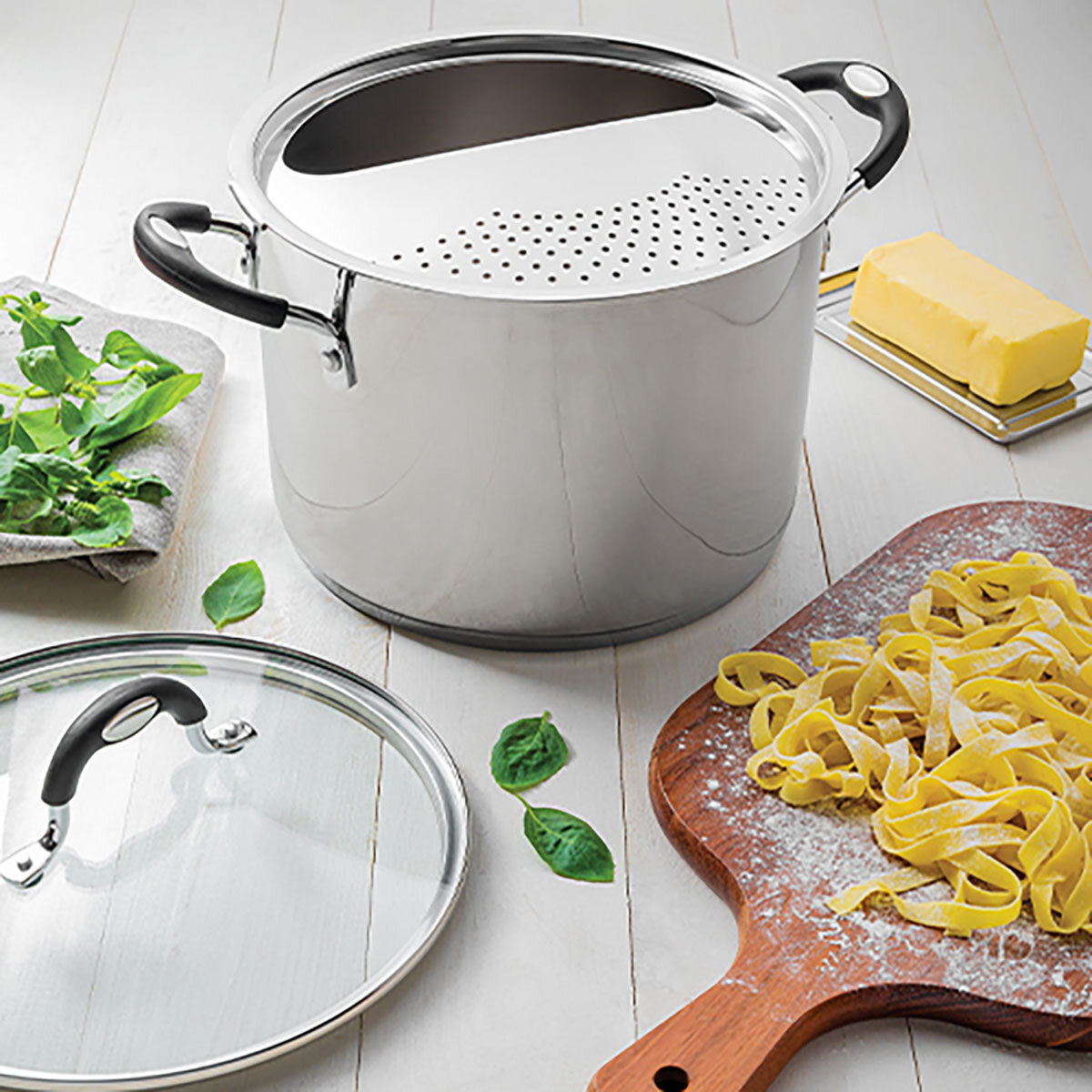 Tramontina stainless steel stockpot with drainer 24cm 7.8L (British brand)