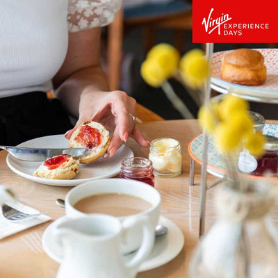 Expérience Virgin Brighton i360 avec Fizz et Cream Tea au Seaview Café pour Deux