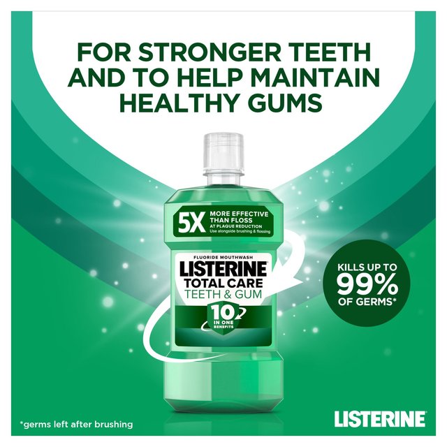 Listerine Teeth & Gum Defence Mouthwash Fresh Mint   500ml GOODS M&S   