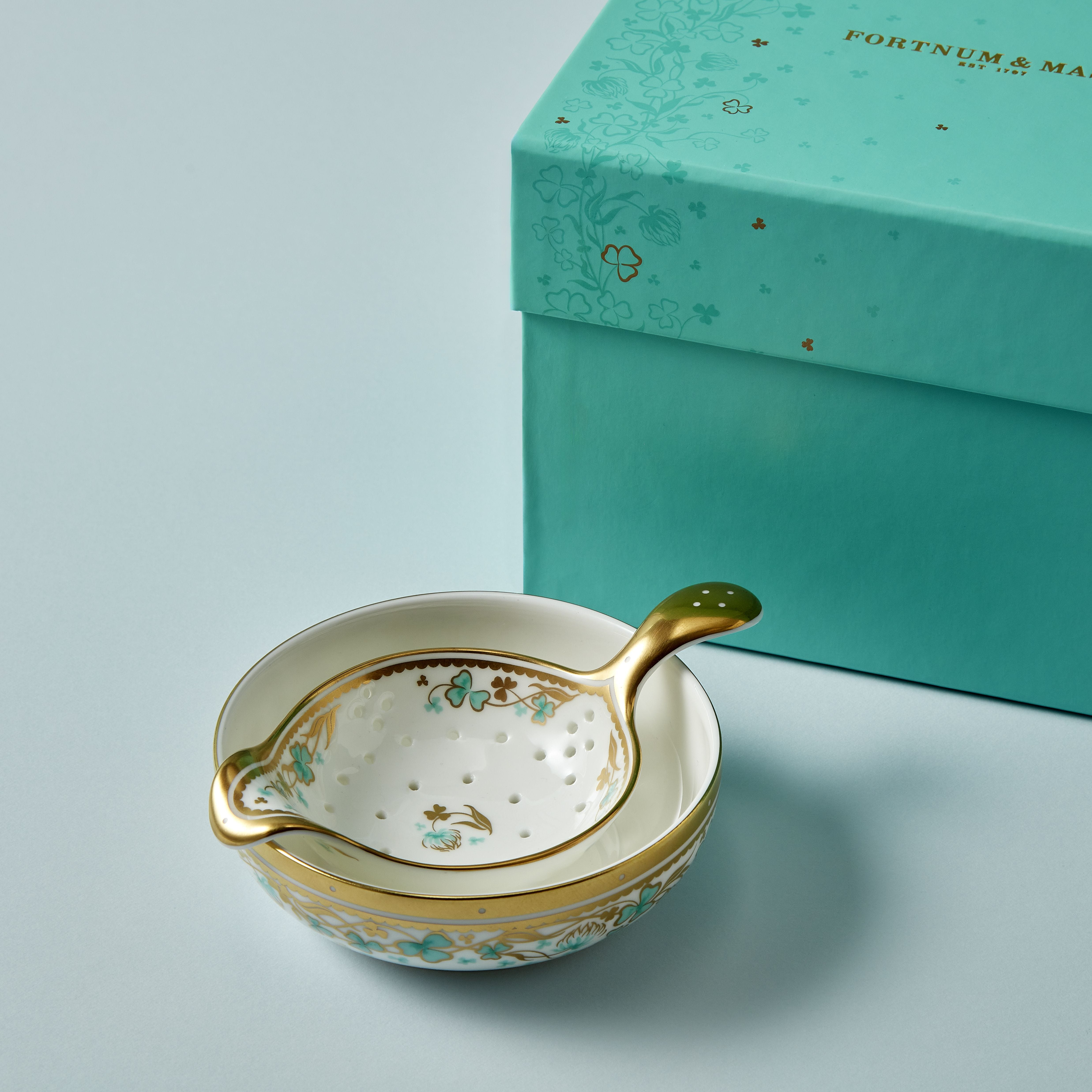 Fortnum's Cloverleaf Tea Strainer bone china with gold detail - British product
