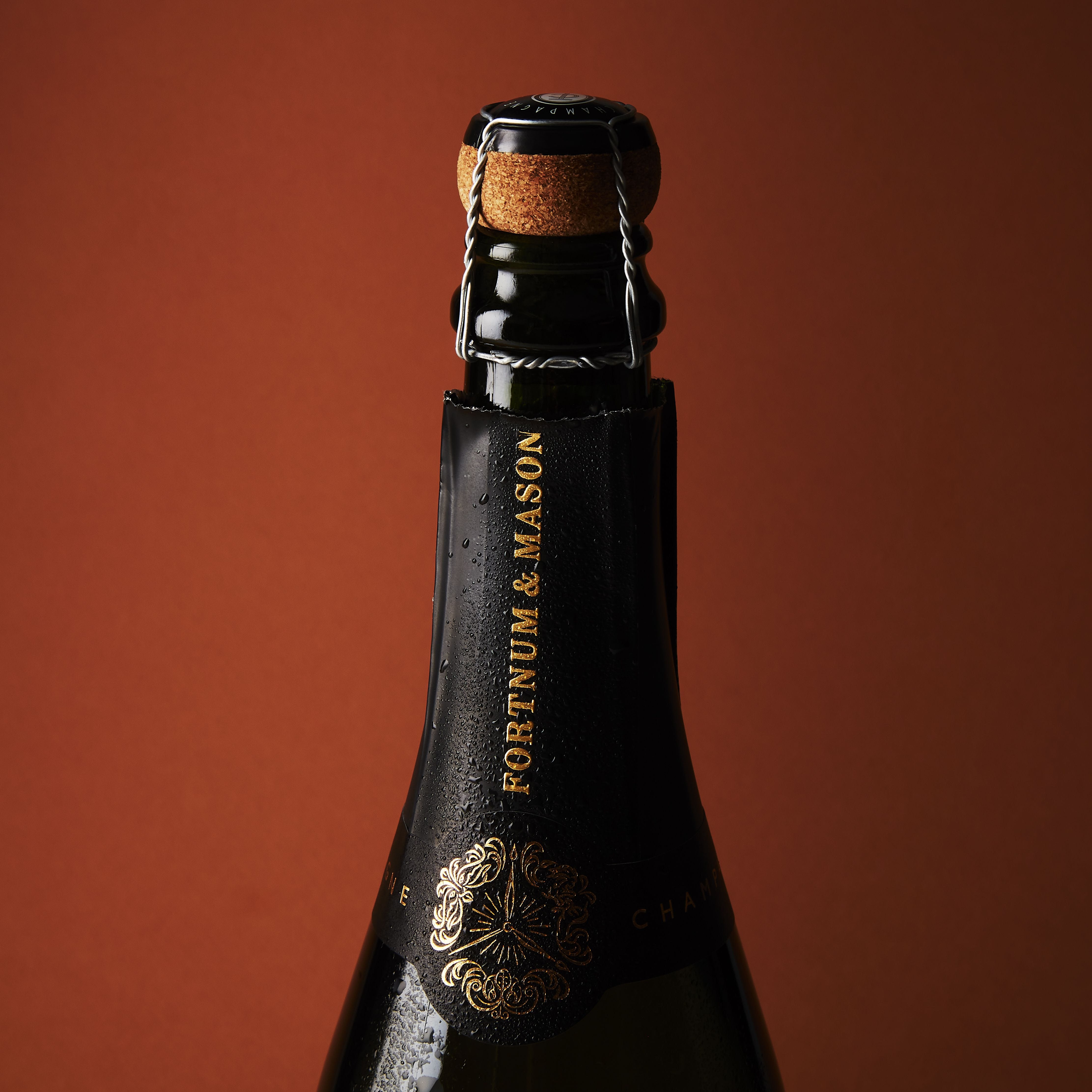 Fortnum's Brut Réserve Champagne gift box 75cl, UK version