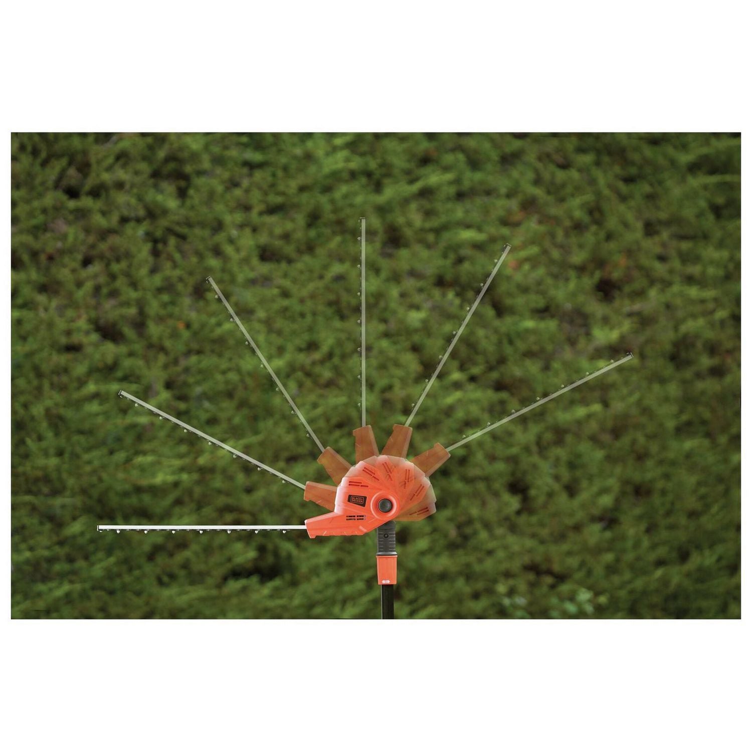 Black+Decker 51cm corded pole hedge trimmer - British product
