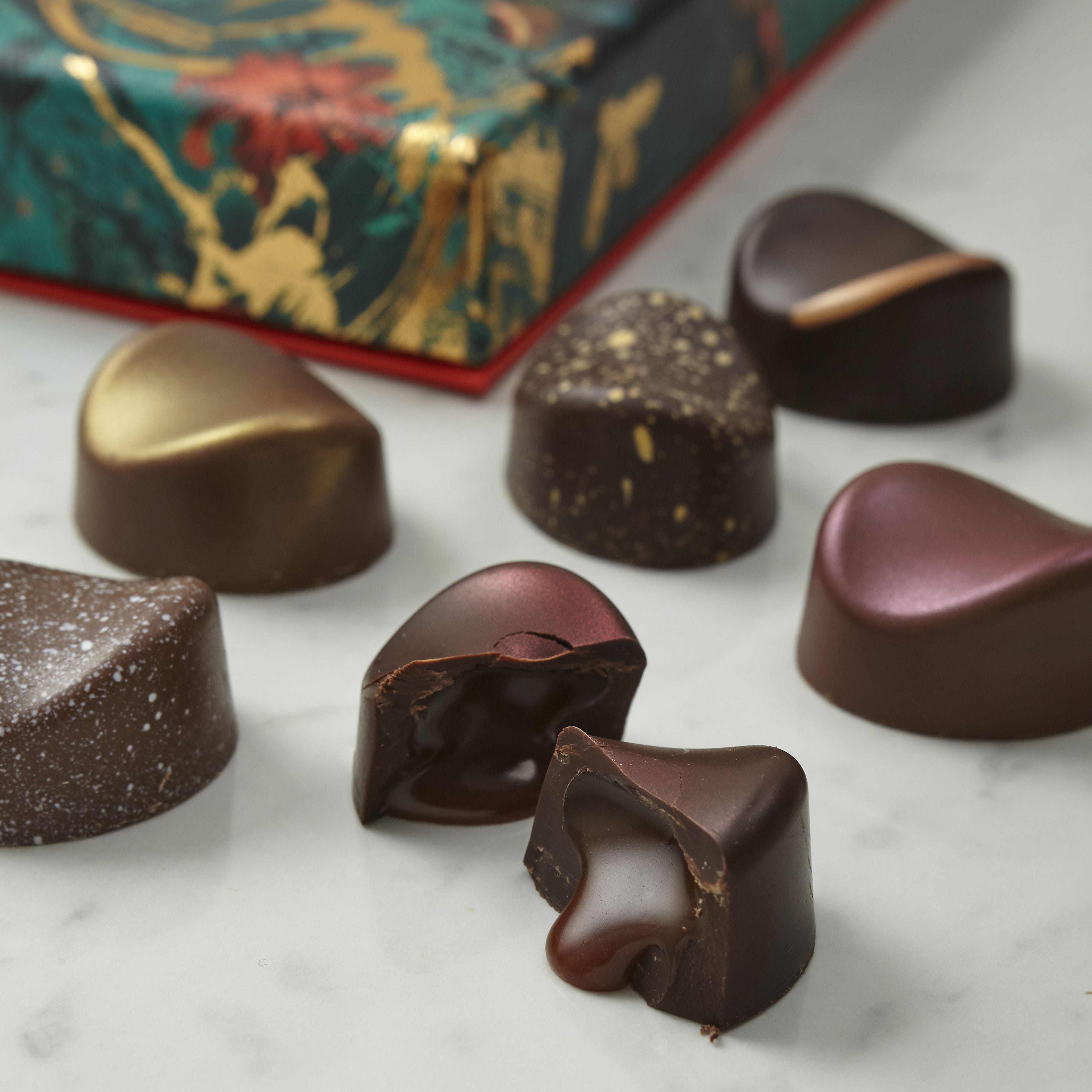 Fortnum's chocolate caramel selection box 288g (British brand)