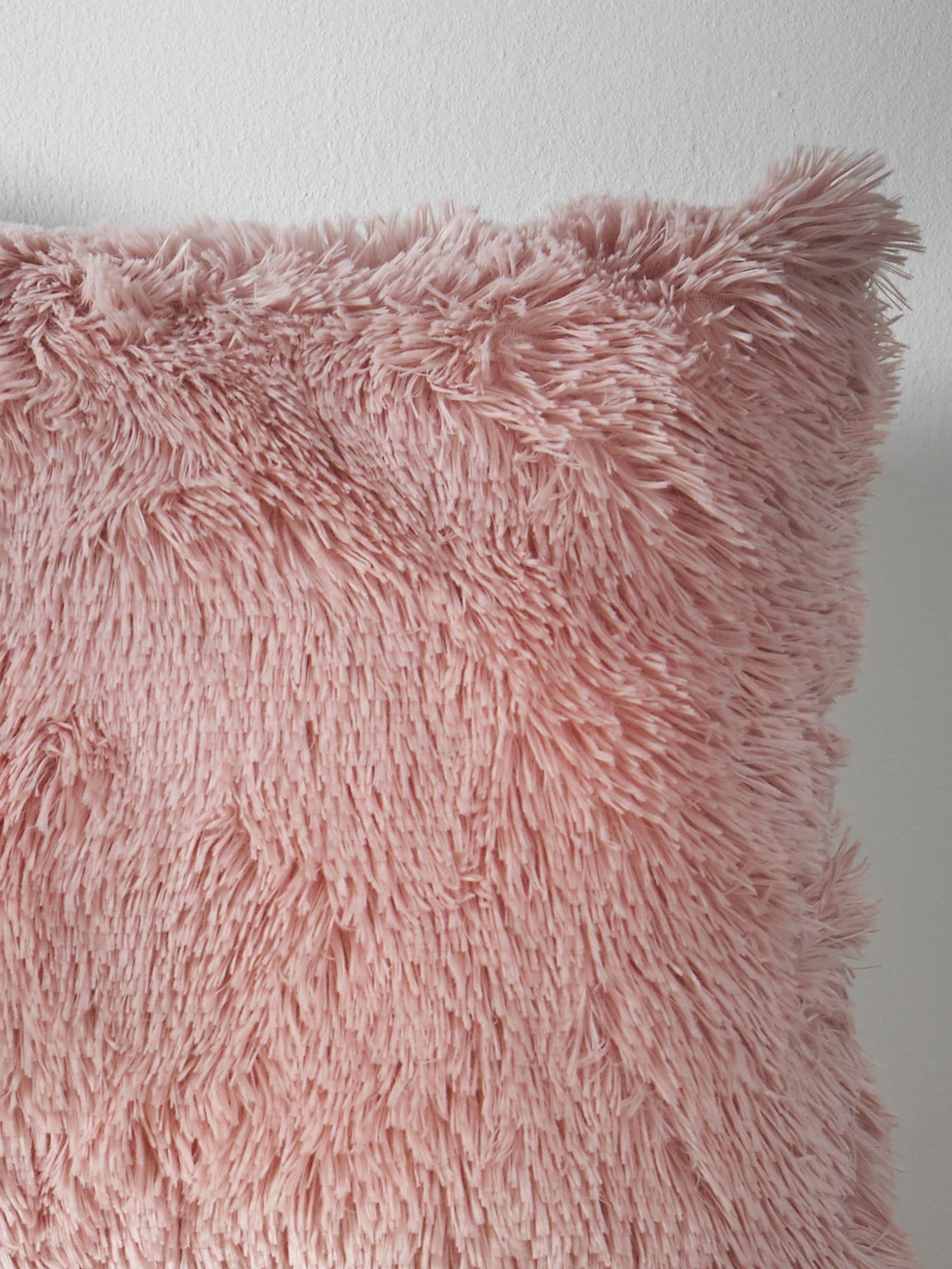 Catherine Lansfield pink so soft cuddly cushion, UK version