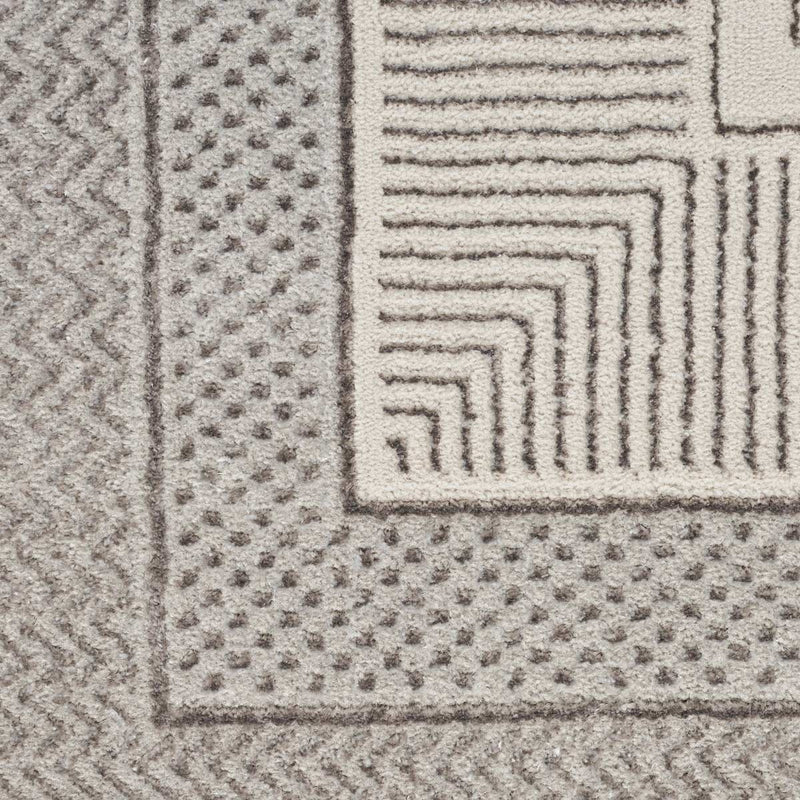 Nourison silver border area rug 239x300cm, imported from the UK