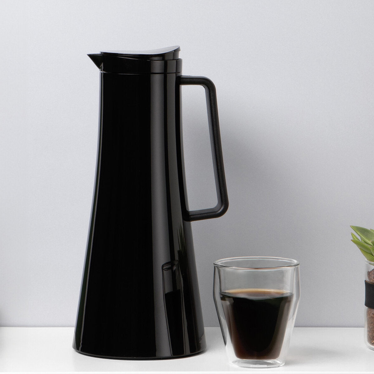 Bodum thermo jug in two colour options, 1.1L - British product