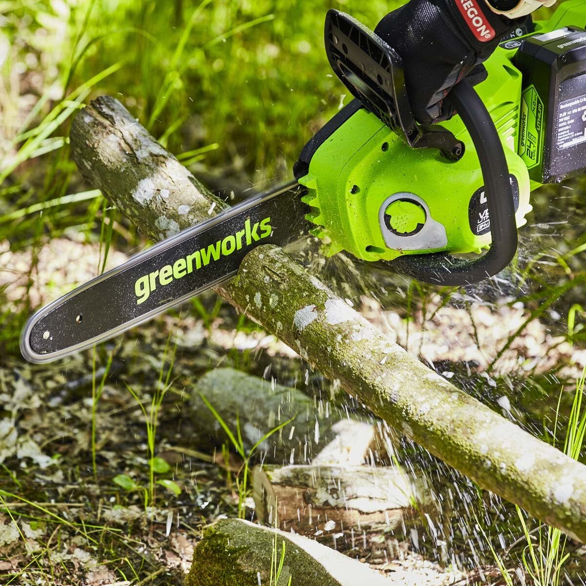 Greenworks 48V cordless chainsaw 36cm bar (British brand)