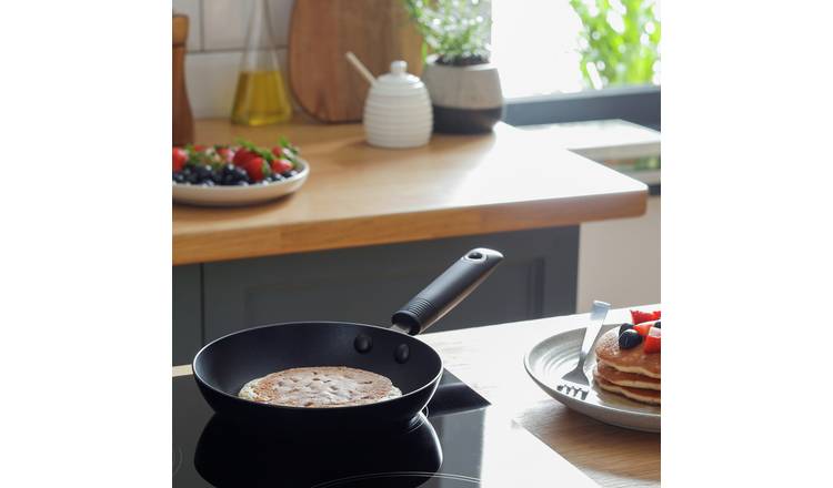 Habitat non-stick aluminium frying pan 20cm, UK version