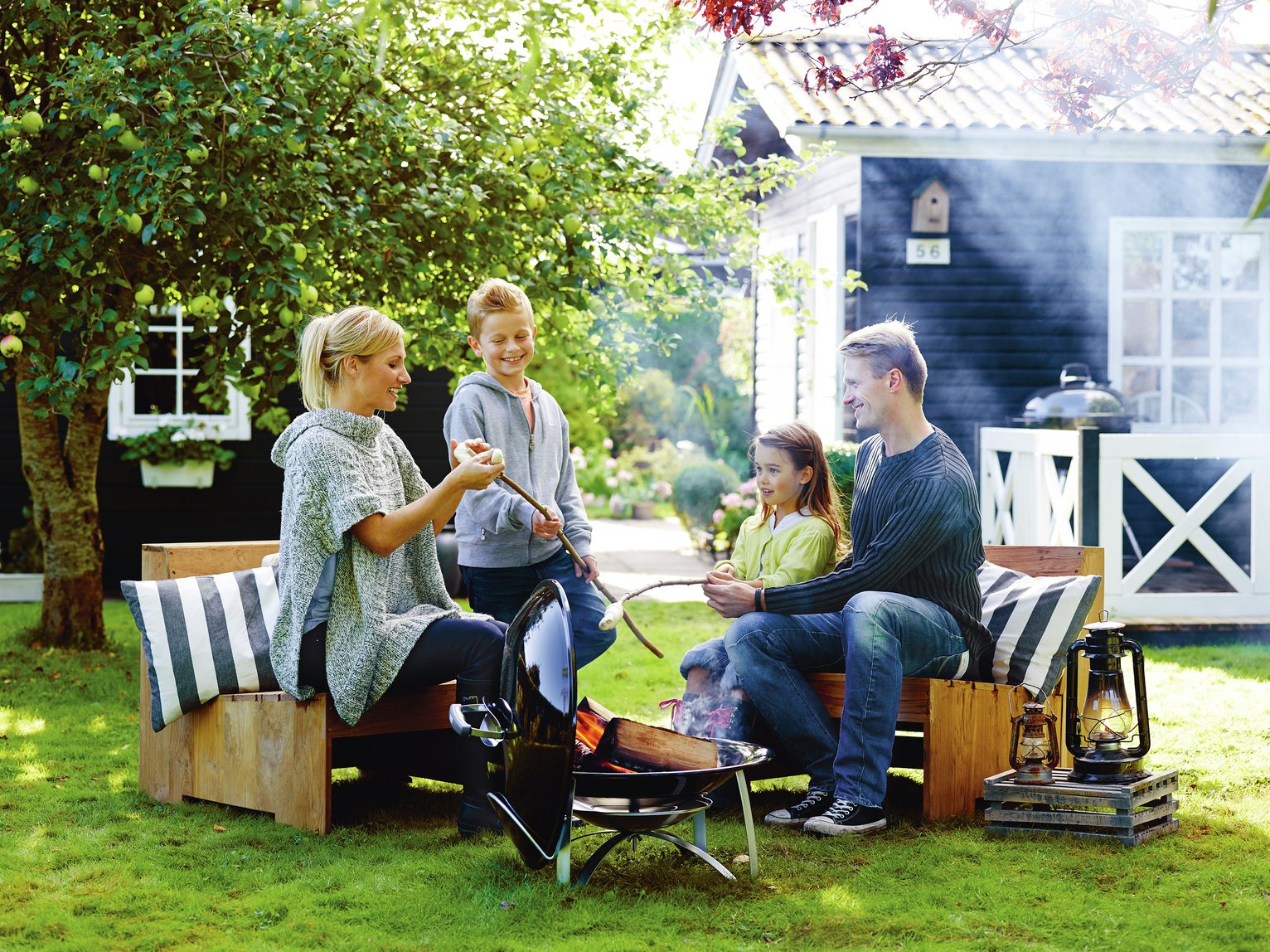 Weber Fireplace Charcoal BBQ 9kg (British brand)