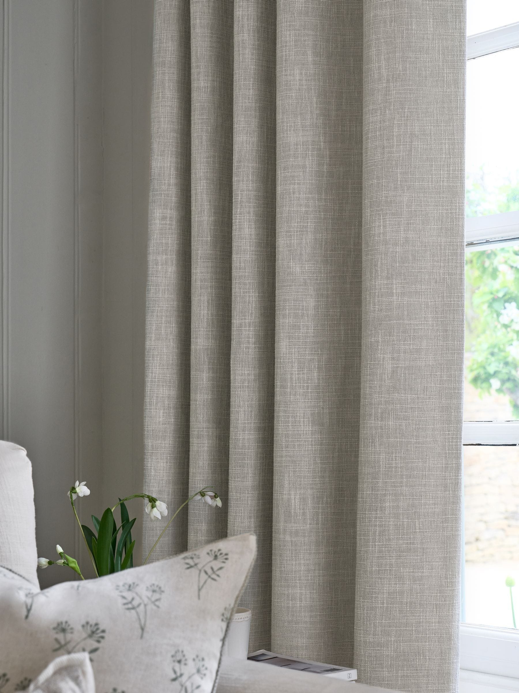 Textured eyelet blackout thermal curtains pair - UK version