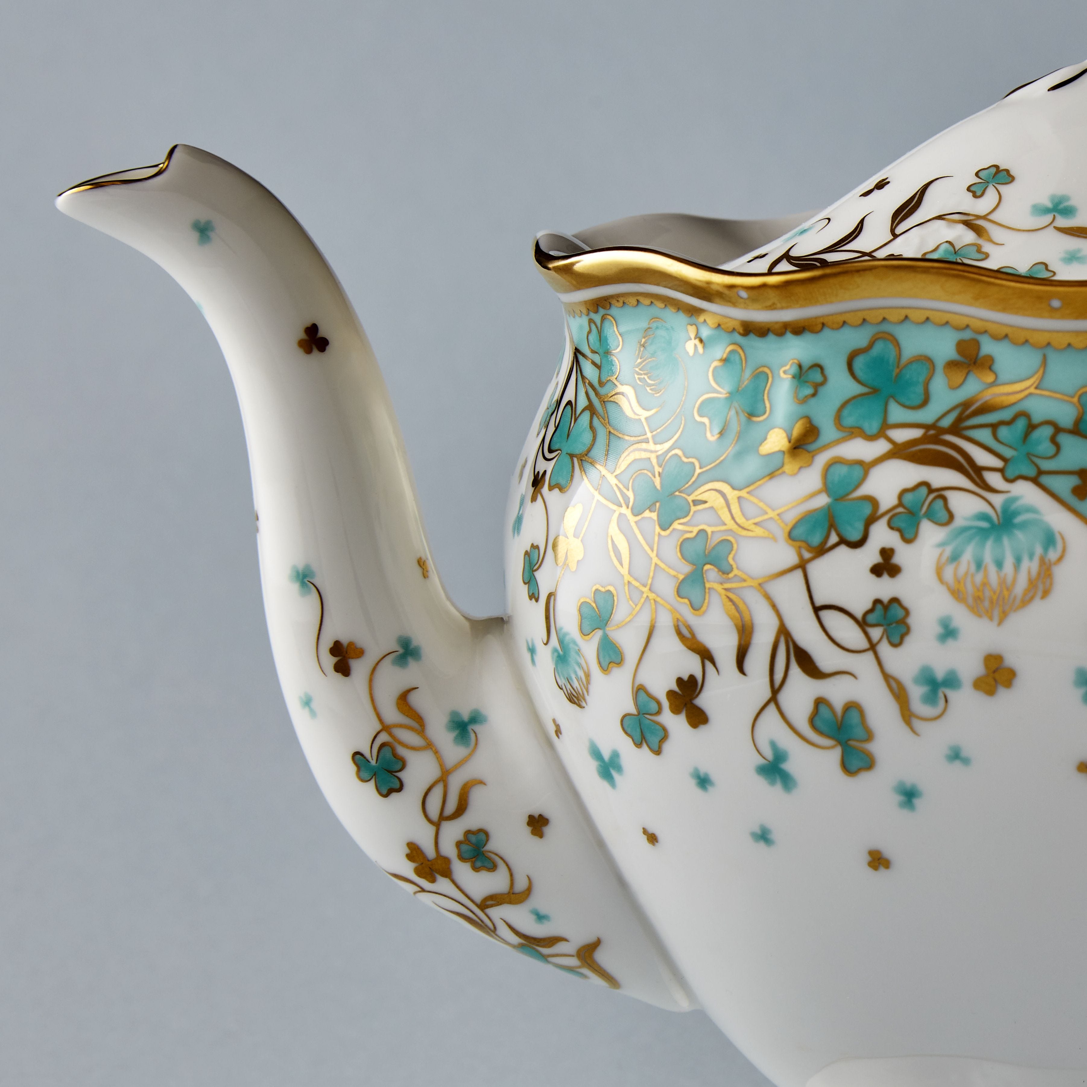 Fortnum's Cloverleaf bone china teapot 995ml - British product