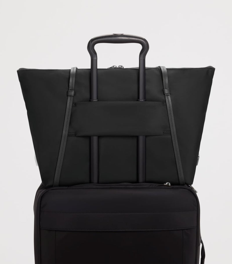 Tumi Voyageur Q nylon tote bag, UK version