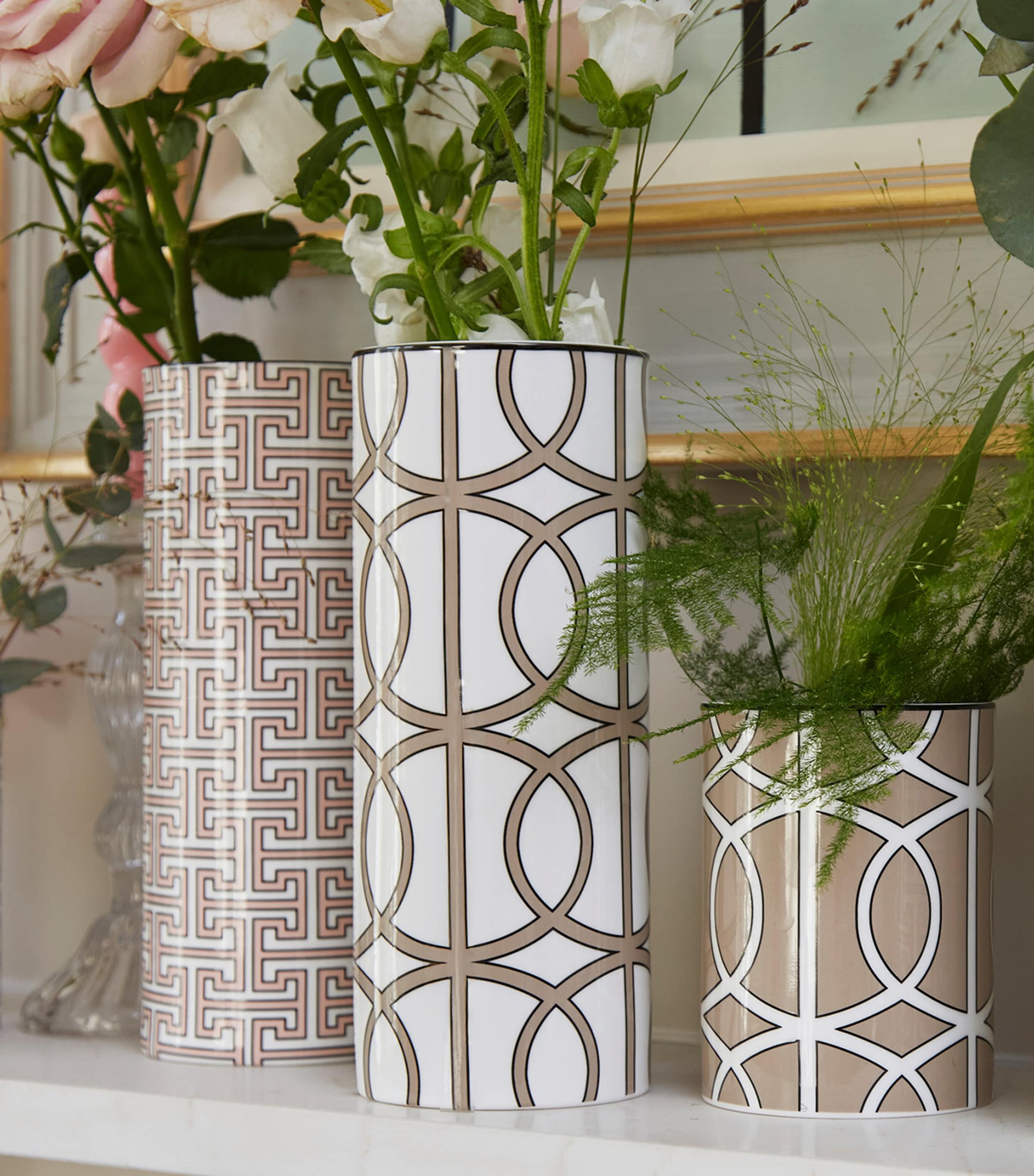 O.W.London Loop vase 11.5cm, imported from the UK
