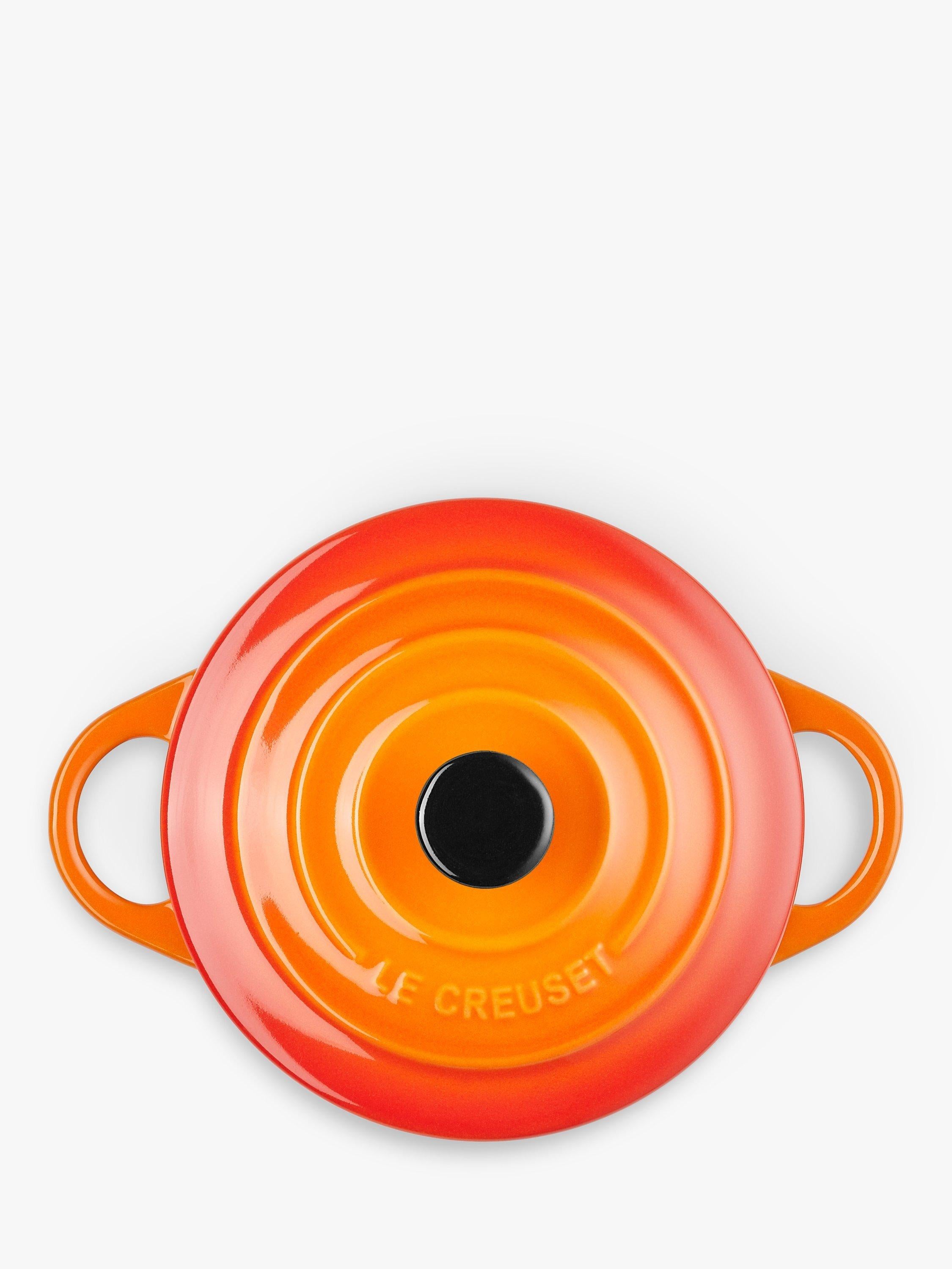 Le Creuset stoneware petite round casserole, UK version