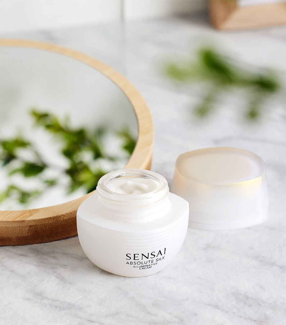 Sensai Absolute Silk Illuminative Cream 40ml (British brand)