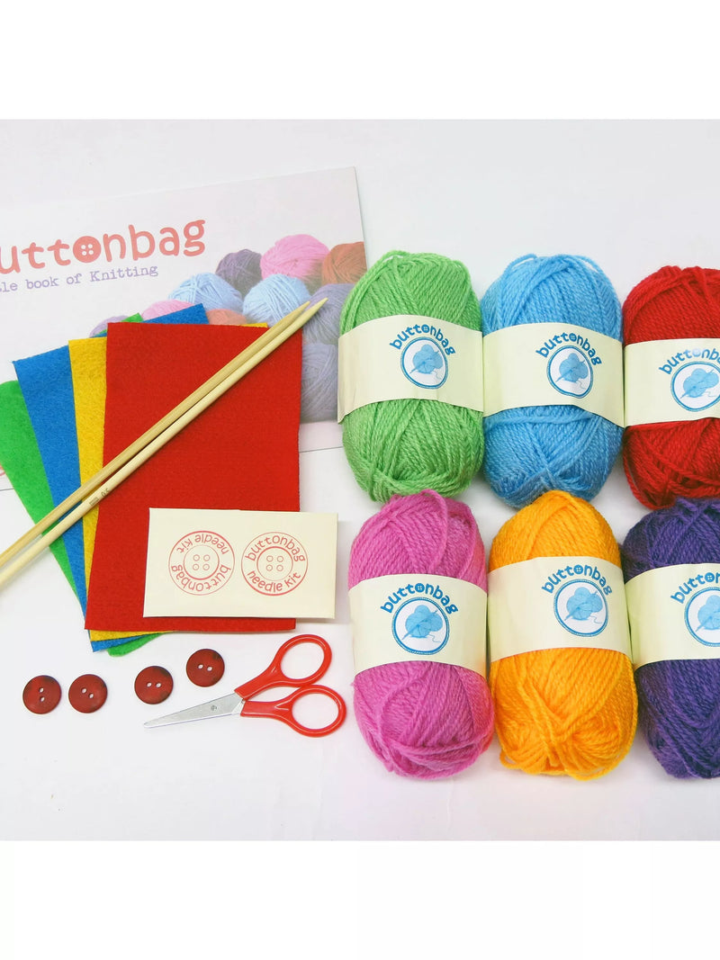 Buttonbag knitting kit for children with wool and needles, UK version