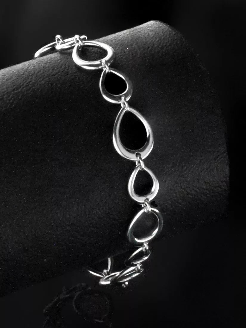 Nina B teardrop link bracelet sterling silver 20cm (British brand)