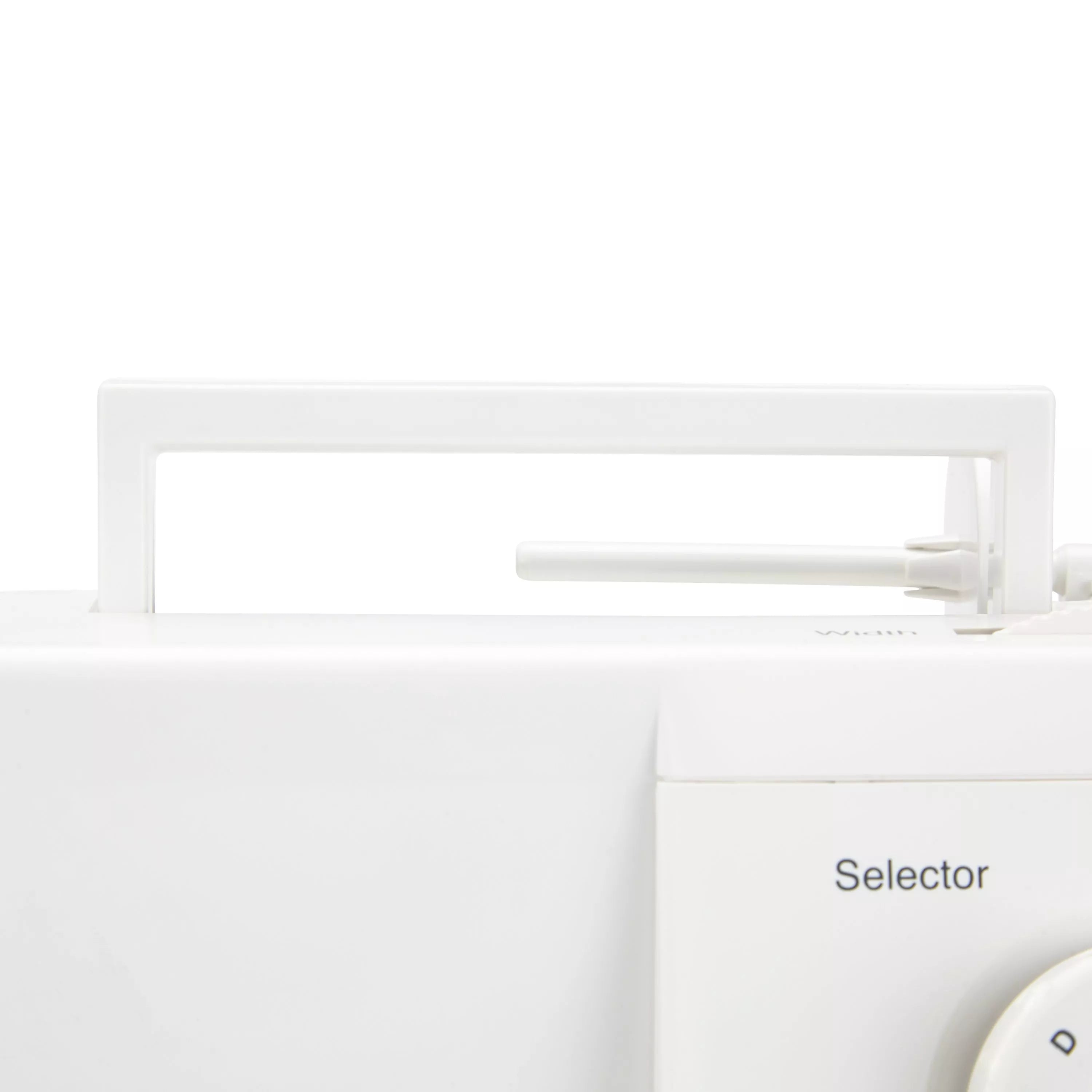 Janome 7025 mechanical sewing machine for beginners (British brand)