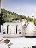 De'Longhi Vintage Icona electric kettle - British product
