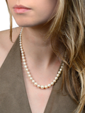 E.W Adams graduating white pearl necklace 9ct yellow gold - British product