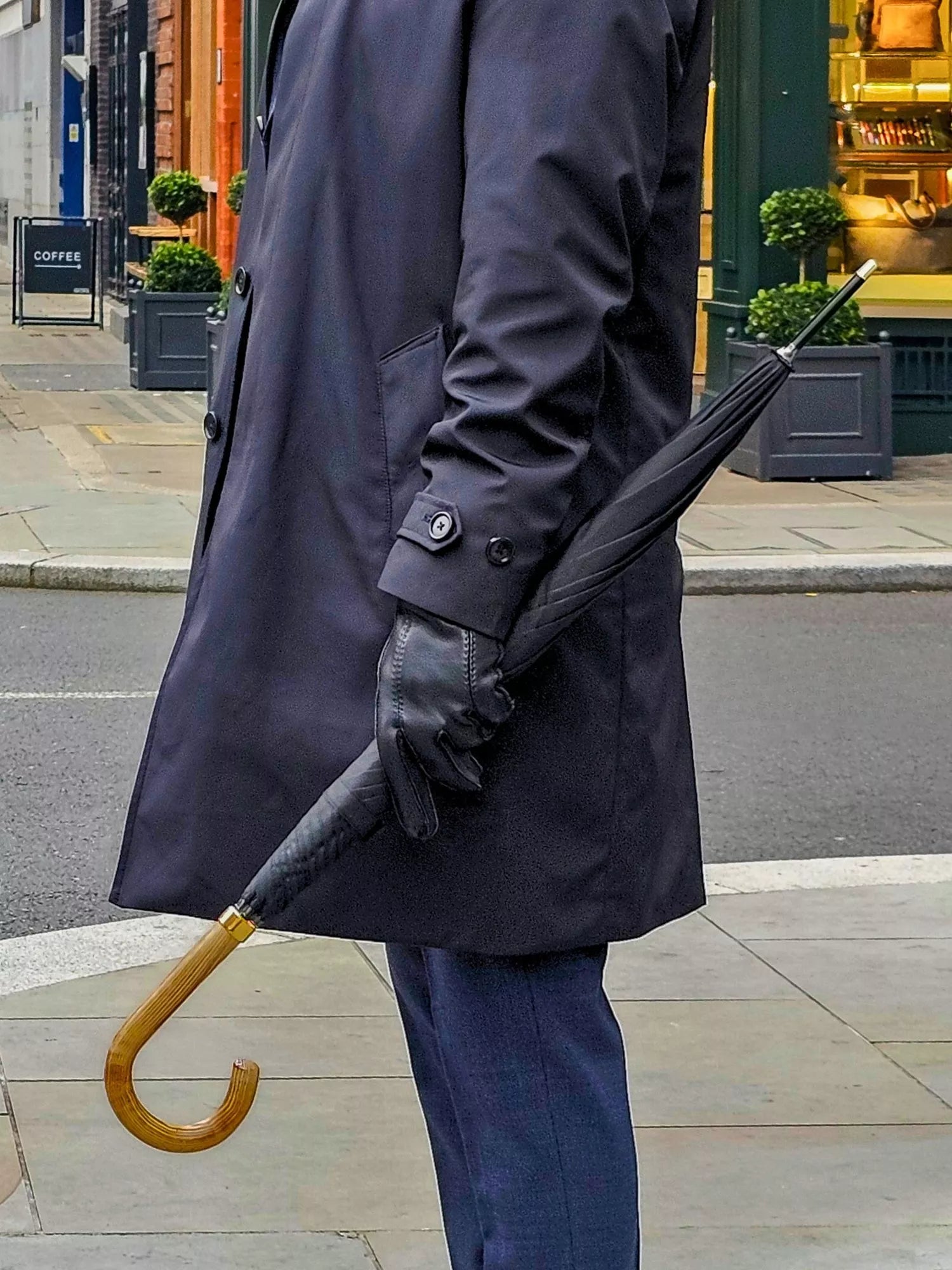 Fulton black walking umbrella, UK version