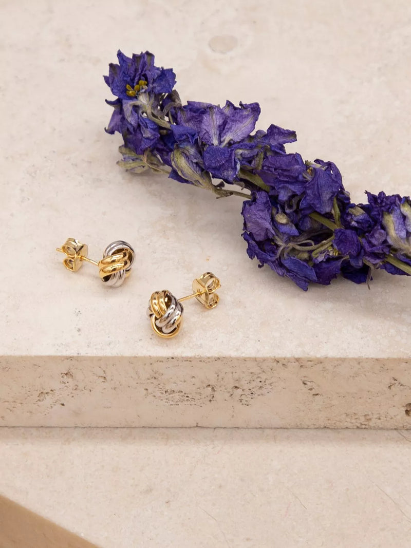 IBB 9ct gold small knot stud earrings, imported from the UK
