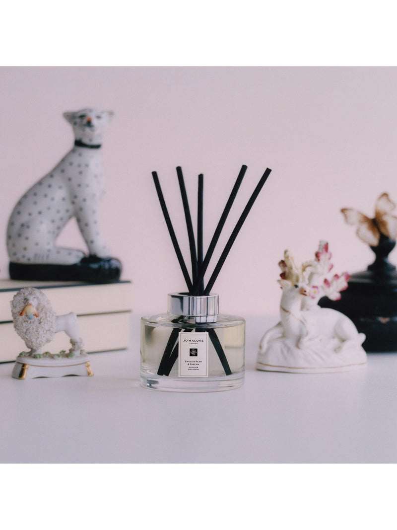 Jo Malone London English Pear & Freesia reed diffuser 165ml, UK version