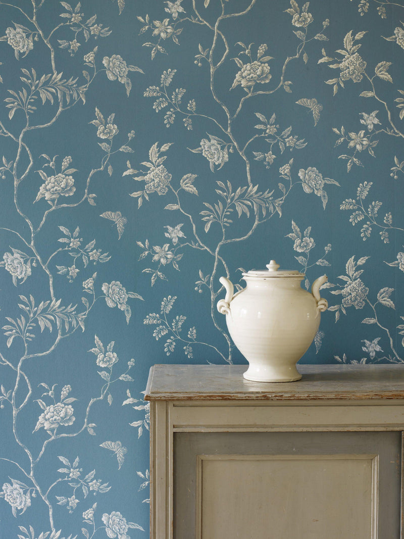 Colefax and Fowler Delancy wallpaper 10m x 52cm - British product