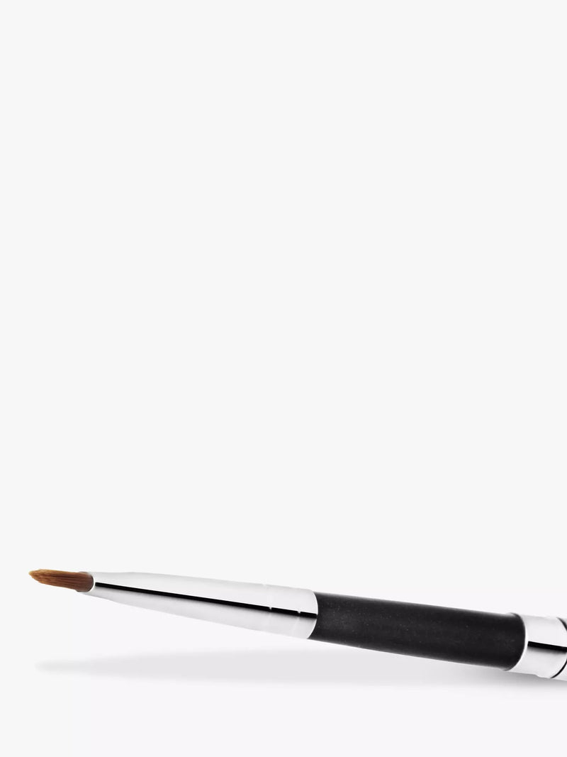 MAC 316 lip brush with tapered tip and metal cover, imported from the UK