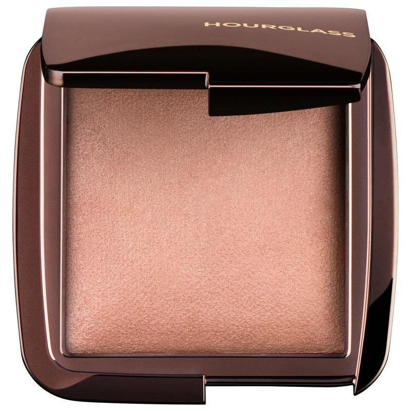 Universal Finishing Powder with Photo-Luminescent Technology