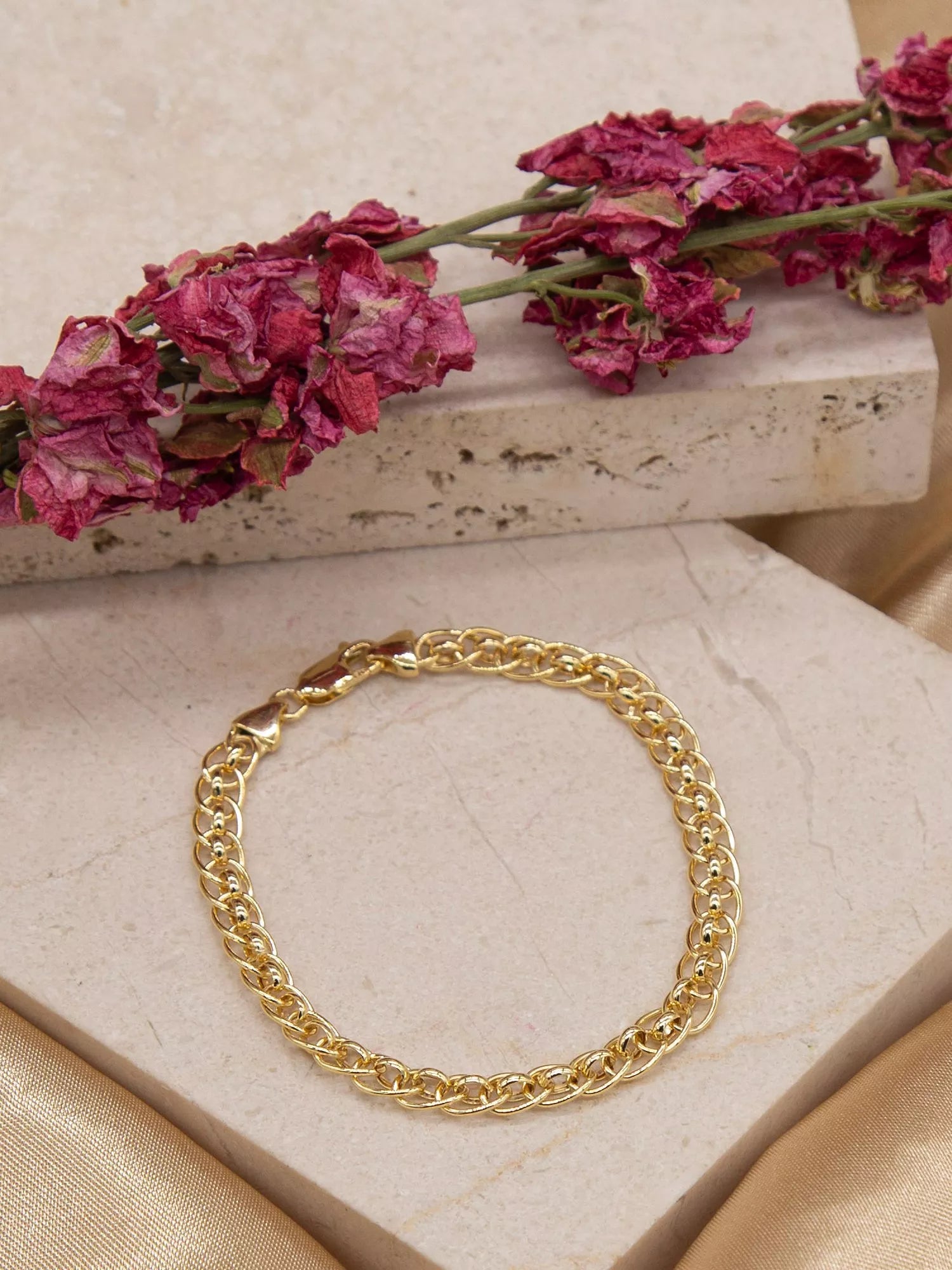 IBB 9ct yellow gold rollerball bracelet 19cm, UK version