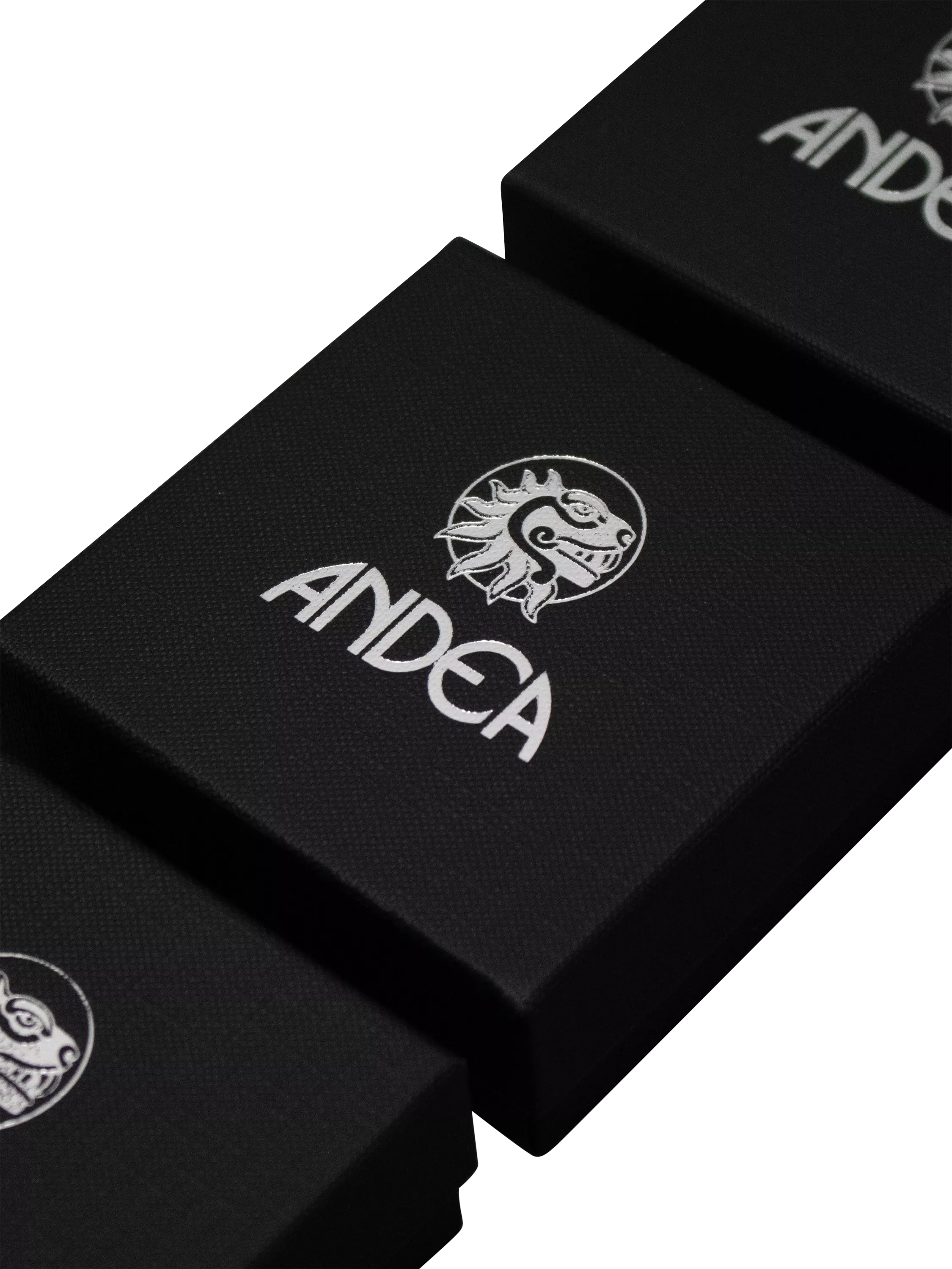Andea sterling silver oval textured bracelet 19cm, imported from the UK