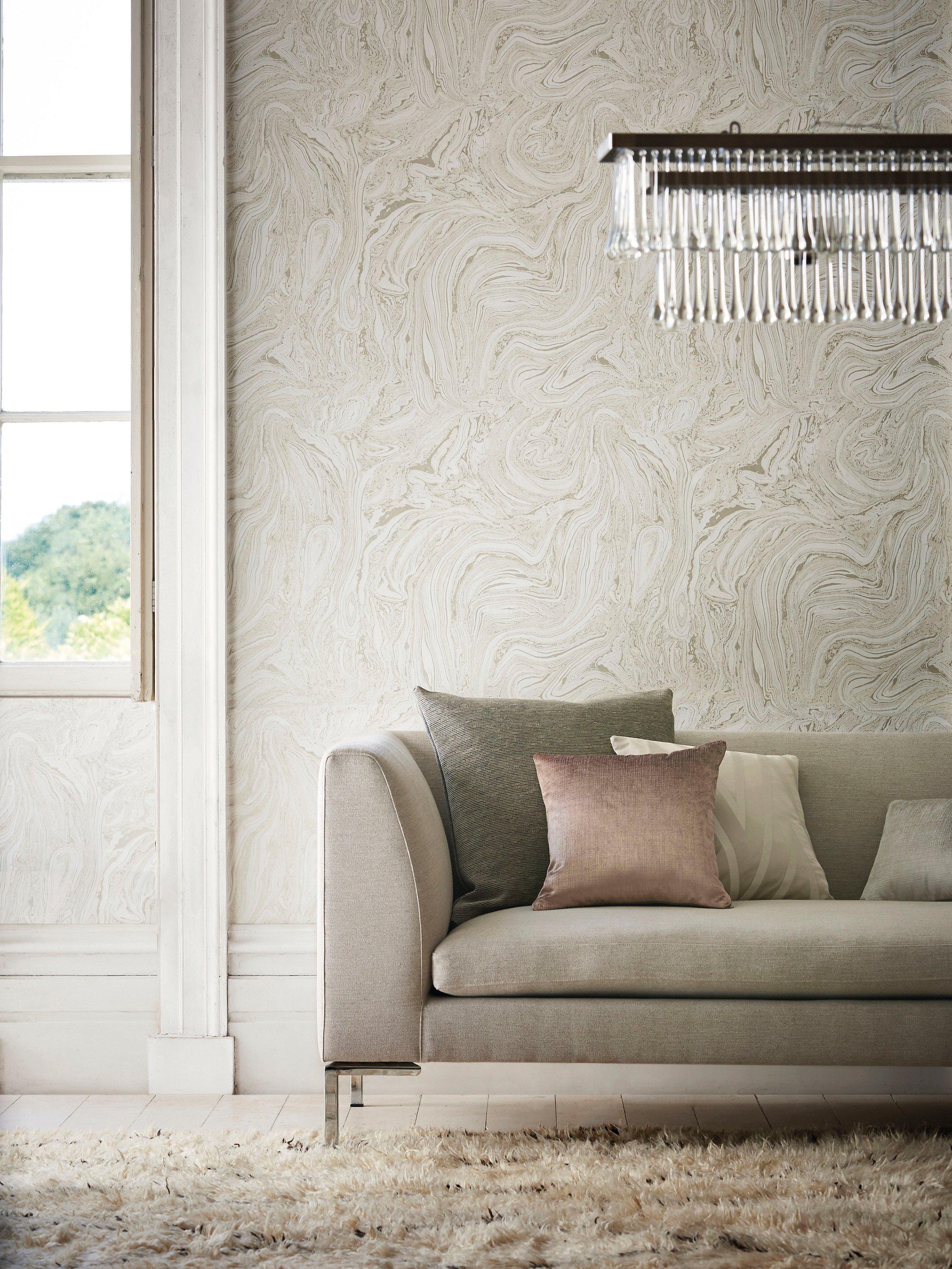 Harlequin Makrana Moonstone wallpaper with structured marble effect, UK version